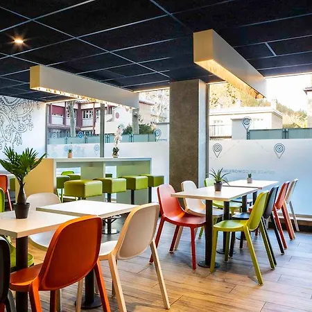 Ibis Budget Paris Mairie Hotel