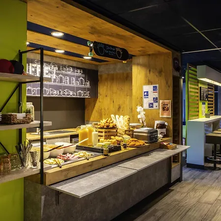 Hotel Ibis Budget Paris Mairie