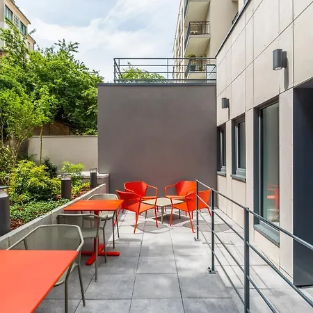 Ibis Budget Paris Mairie Hotel 2*