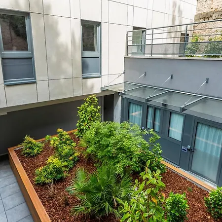 Ibis Budget Paris Mairie Hotel