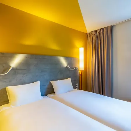 Ibis Budget Paris Mairie Hotel 2*