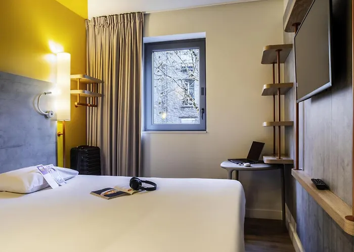 Ibis Budget Paris Mairie 2*