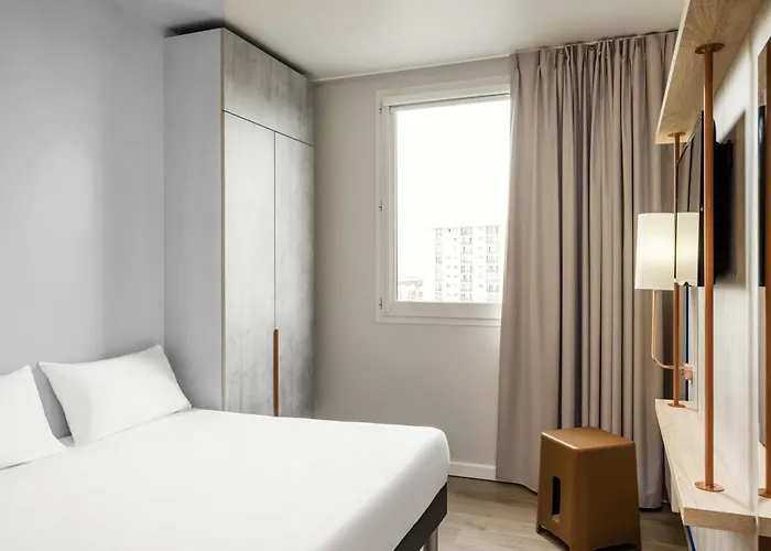 Ibis Budget Paris Mairie Hotel