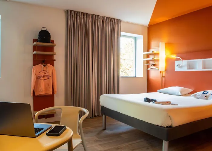 Ibis Budget Paris Mairie 2* Clichy
