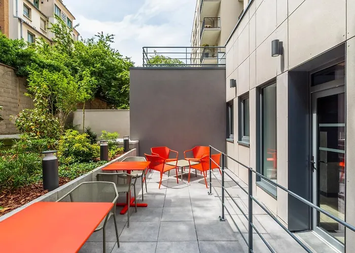 Ibis Budget Paris Mairie Hotel 2*